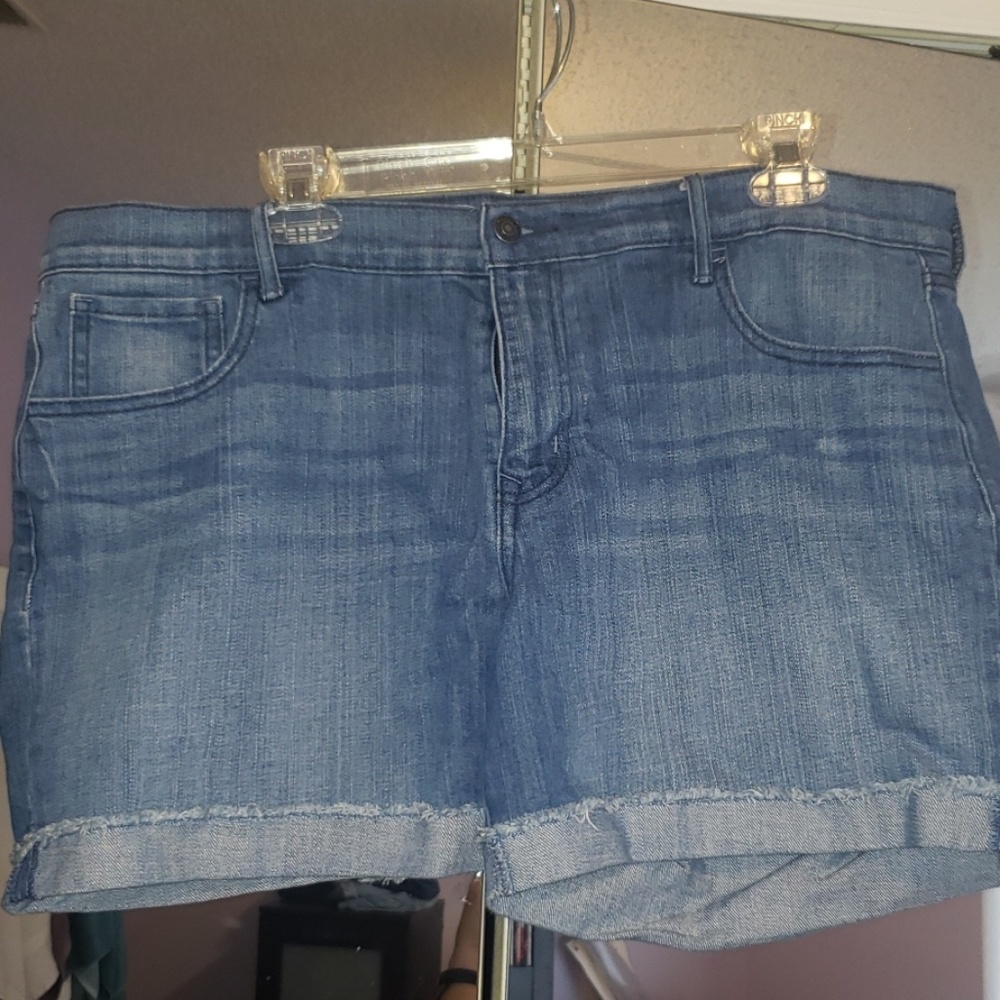 Old Navy Sweetheart Blue Jean Shorts Size 16